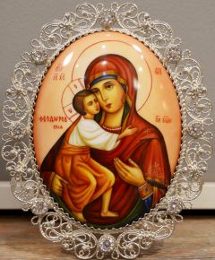 Икона из финифти Феодоровская с фианитами (Размер 9х10 см)